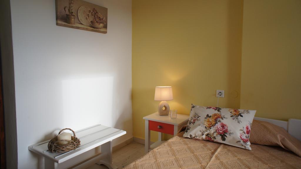 Idi Hotel Agia Galini Екстериор снимка